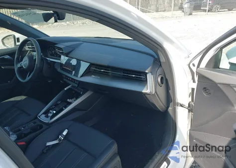 2022 Audi A3 Premium из США, поврежденный, VIN WAUAUDGY6NA096081
